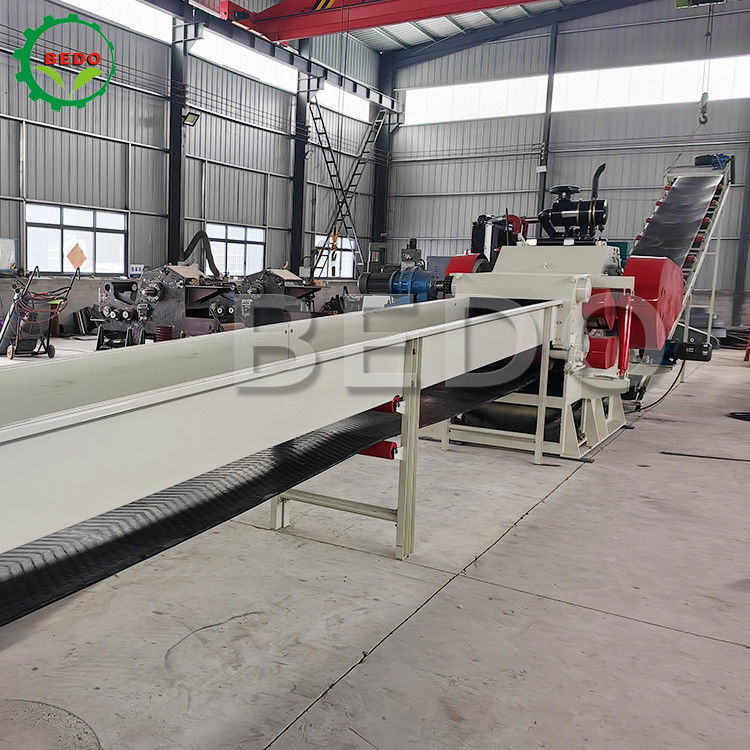 8500kg Diesel Powered Wood Tree Chipper Machine Custom Color Forestry Chipping Equipment