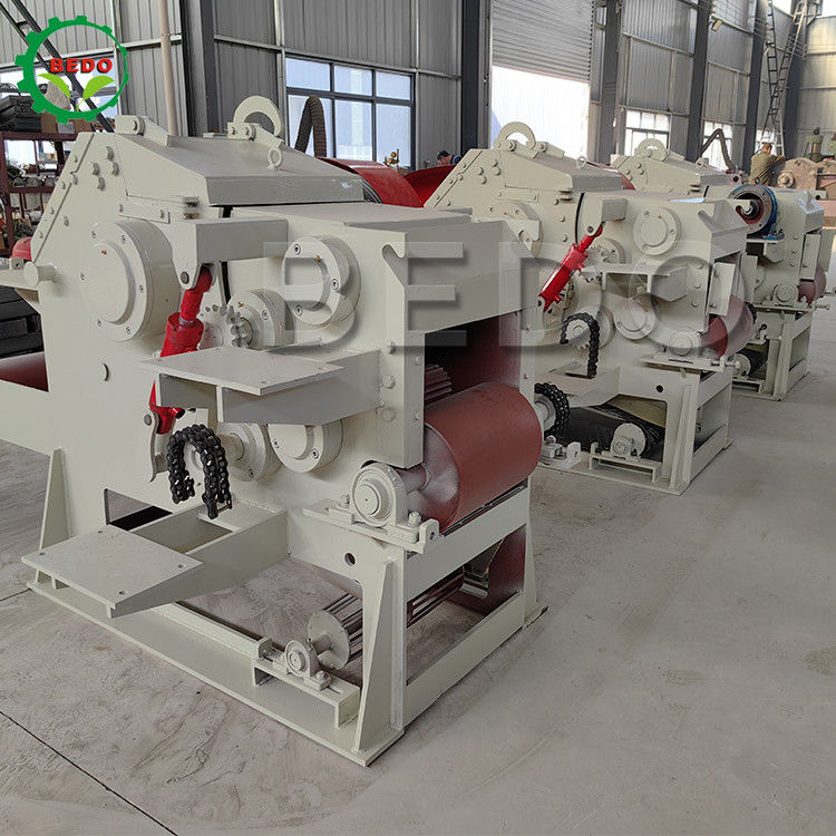 590rpm 3-5t/h Drum Type Wood Chipping Machine One Year Warranty Forestry Chipper