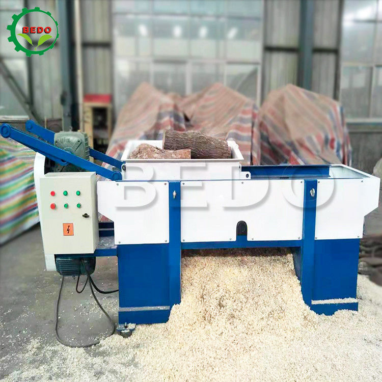 PLC Control Wood Shavings Machine 1M Input 7.5kw 3600r/Min Wood Processing Equipment