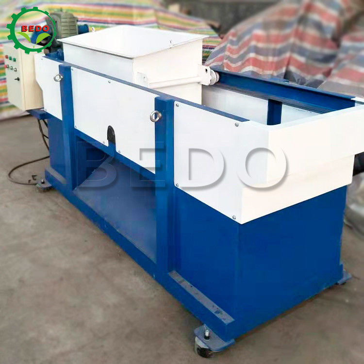 300kg/H Automatic Wood Shavings Machine Alloy Steel Blade PLC Control Production Unit