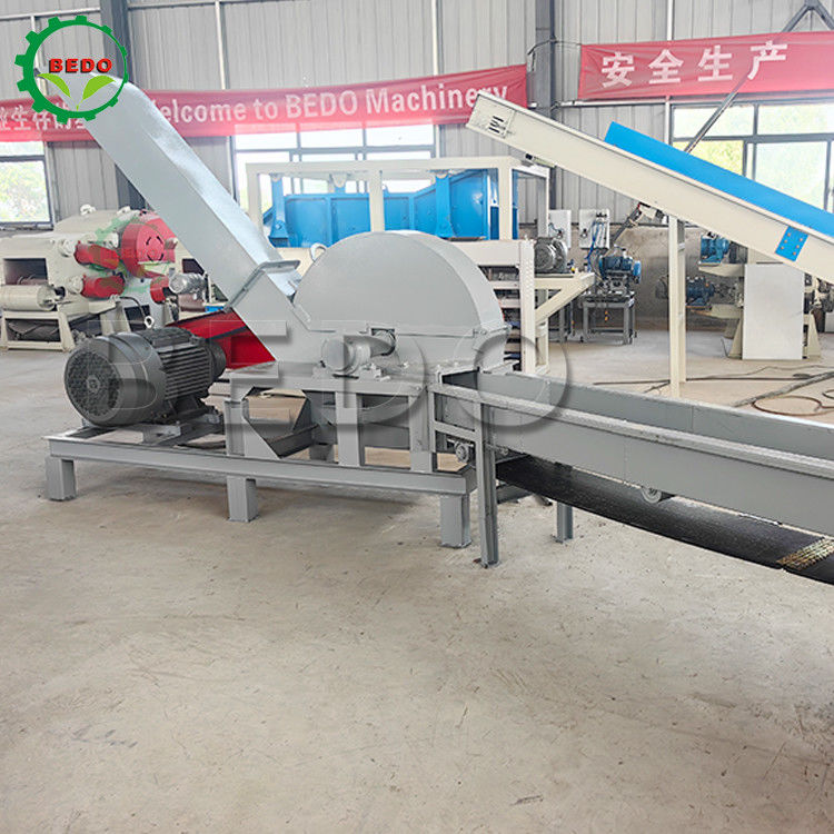 37KW Electric 6pcs Blades Wood Chipper Machine 4m Feed Conveyor Drum Type Shredder