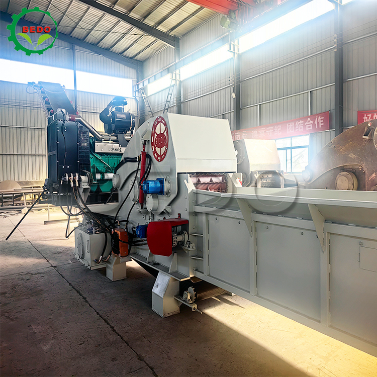 12-15t/h High Capacity Biomass CE Certified Wood Chipper Machine Industrial Drum Type Shredder Equipment