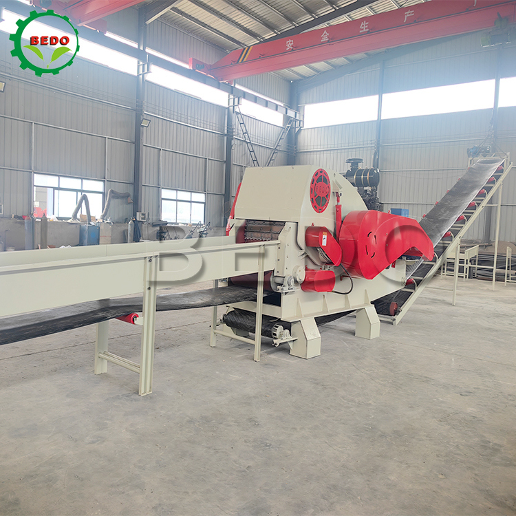 2pcs Blade Self Feeding Hydraulic Wood Chipper Machine Smooth Operation Drum Type Shredder