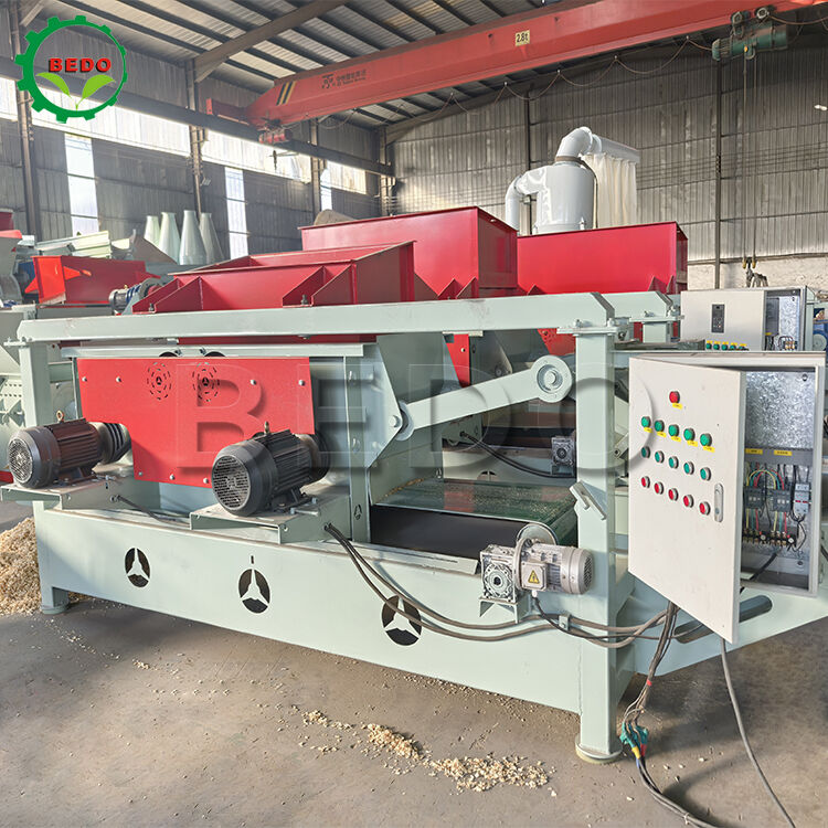 7.5kw Main Shaft Wood Shavings Machine 1-2mm Thickness 3600r/Min Industrial Production Unit