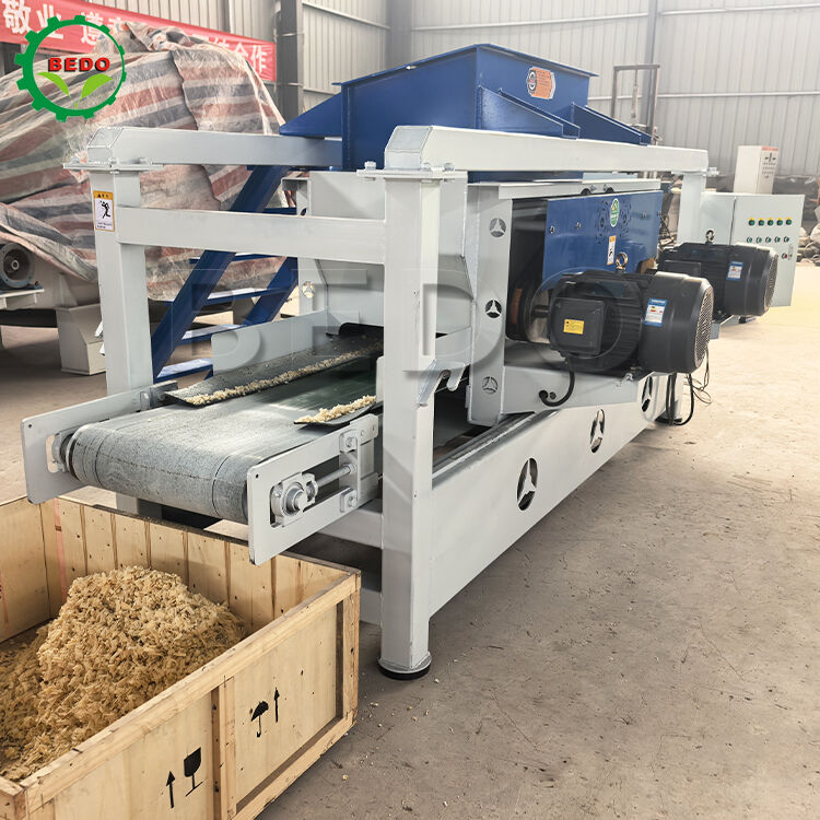 Durable 125mm Roller Alloy Steel Blade Wood Shavings Machine Animal Bedding Production Equipment