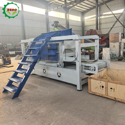 7.5kw Wood Shavings Machine 125mm Roller 400kg/h Capacity Efficient Wood Processing Equipment